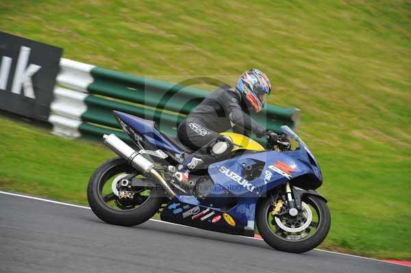 Motorcycle action photographs;cadwell;cadwell park photographs;event digital images;eventdigitalimages;motor racing louth lincolnshire;no limits trackday;peter wileman photography;trackday;trackday digital images;trackday photos