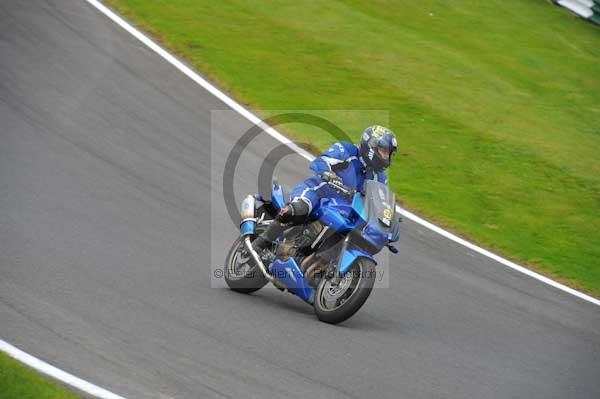 Motorcycle action photographs;cadwell;cadwell park photographs;event digital images;eventdigitalimages;motor racing louth lincolnshire;no limits trackday;peter wileman photography;trackday;trackday digital images;trackday photos