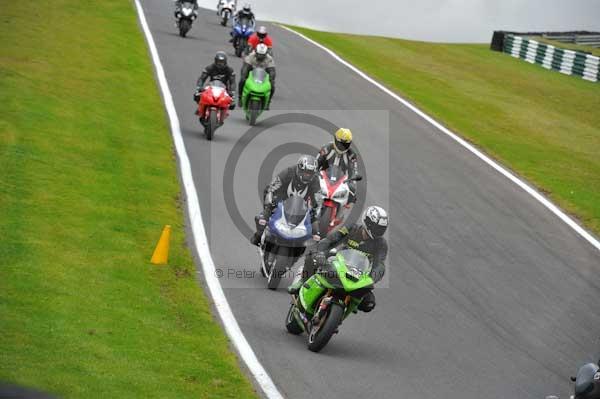 Motorcycle action photographs;cadwell;cadwell park photographs;event digital images;eventdigitalimages;motor racing louth lincolnshire;no limits trackday;peter wileman photography;trackday;trackday digital images;trackday photos