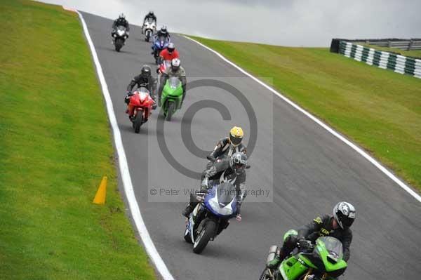 Motorcycle action photographs;cadwell;cadwell park photographs;event digital images;eventdigitalimages;motor racing louth lincolnshire;no limits trackday;peter wileman photography;trackday;trackday digital images;trackday photos