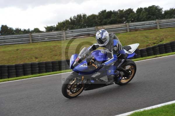 Motorcycle action photographs;cadwell;cadwell park photographs;event digital images;eventdigitalimages;motor racing louth lincolnshire;no limits trackday;peter wileman photography;trackday;trackday digital images;trackday photos