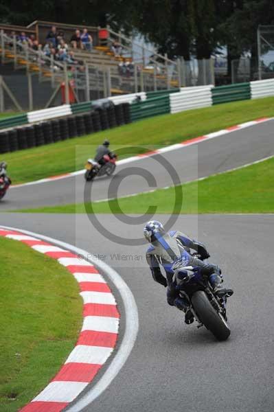 Motorcycle action photographs;cadwell;cadwell park photographs;event digital images;eventdigitalimages;motor racing louth lincolnshire;no limits trackday;peter wileman photography;trackday;trackday digital images;trackday photos