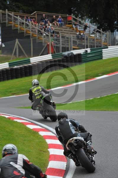 Motorcycle action photographs;cadwell;cadwell park photographs;event digital images;eventdigitalimages;motor racing louth lincolnshire;no limits trackday;peter wileman photography;trackday;trackday digital images;trackday photos