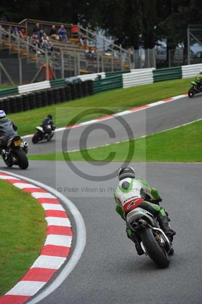 Motorcycle action photographs;cadwell;cadwell park photographs;event digital images;eventdigitalimages;motor racing louth lincolnshire;no limits trackday;peter wileman photography;trackday;trackday digital images;trackday photos