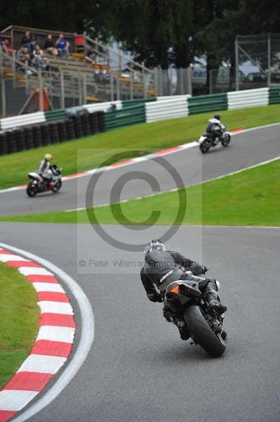 Motorcycle action photographs;cadwell;cadwell park photographs;event digital images;eventdigitalimages;motor racing louth lincolnshire;no limits trackday;peter wileman photography;trackday;trackday digital images;trackday photos