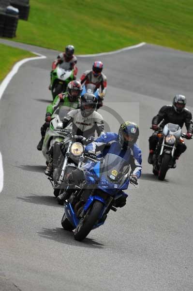 Motorcycle action photographs;cadwell;cadwell park photographs;event digital images;eventdigitalimages;motor racing louth lincolnshire;no limits trackday;peter wileman photography;trackday;trackday digital images;trackday photos