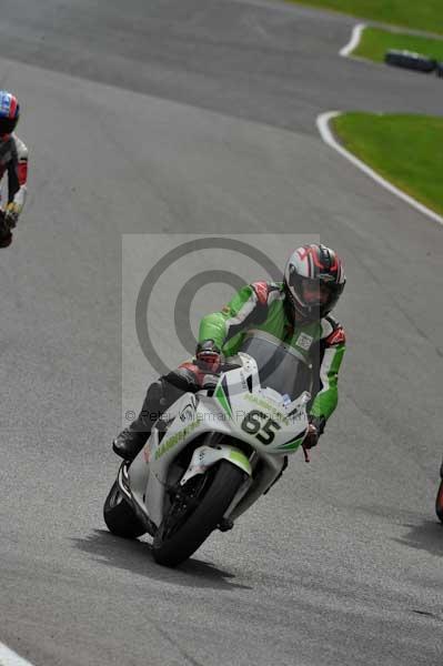 Motorcycle action photographs;cadwell;cadwell park photographs;event digital images;eventdigitalimages;motor racing louth lincolnshire;no limits trackday;peter wileman photography;trackday;trackday digital images;trackday photos