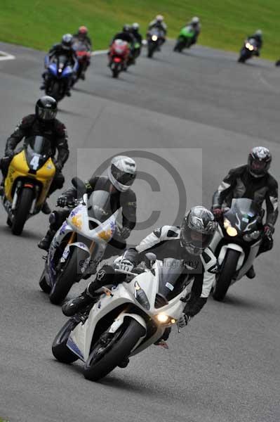 Motorcycle action photographs;cadwell;cadwell park photographs;event digital images;eventdigitalimages;motor racing louth lincolnshire;no limits trackday;peter wileman photography;trackday;trackday digital images;trackday photos