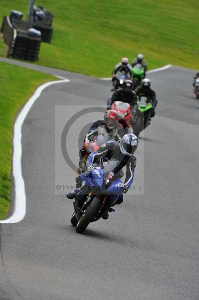 Motorcycle action photographs;cadwell;cadwell park photographs;event digital images;eventdigitalimages;motor racing louth lincolnshire;no limits trackday;peter wileman photography;trackday;trackday digital images;trackday photos