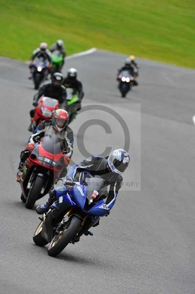 Motorcycle action photographs;cadwell;cadwell park photographs;event digital images;eventdigitalimages;motor racing louth lincolnshire;no limits trackday;peter wileman photography;trackday;trackday digital images;trackday photos