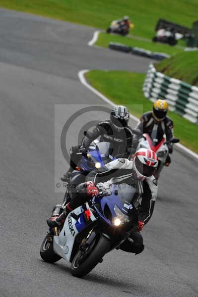 Motorcycle action photographs;cadwell;cadwell park photographs;event digital images;eventdigitalimages;motor racing louth lincolnshire;no limits trackday;peter wileman photography;trackday;trackday digital images;trackday photos