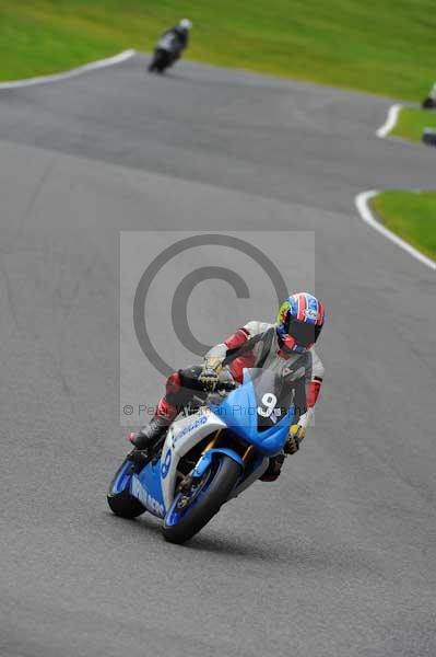 Motorcycle action photographs;cadwell;cadwell park photographs;event digital images;eventdigitalimages;motor racing louth lincolnshire;no limits trackday;peter wileman photography;trackday;trackday digital images;trackday photos