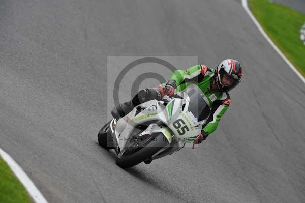 Motorcycle action photographs;cadwell;cadwell park photographs;event digital images;eventdigitalimages;motor racing louth lincolnshire;no limits trackday;peter wileman photography;trackday;trackday digital images;trackday photos