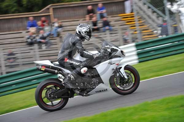 Motorcycle action photographs;cadwell;cadwell park photographs;event digital images;eventdigitalimages;motor racing louth lincolnshire;no limits trackday;peter wileman photography;trackday;trackday digital images;trackday photos