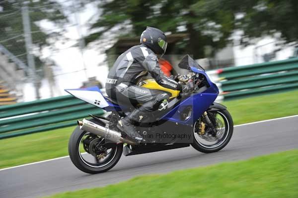 Motorcycle action photographs;cadwell;cadwell park photographs;event digital images;eventdigitalimages;motor racing louth lincolnshire;no limits trackday;peter wileman photography;trackday;trackday digital images;trackday photos