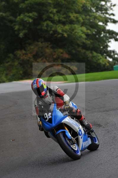 Motorcycle action photographs;cadwell;cadwell park photographs;event digital images;eventdigitalimages;motor racing louth lincolnshire;no limits trackday;peter wileman photography;trackday;trackday digital images;trackday photos