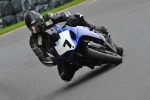 Motorcycle-action-photographs;cadwell;cadwell-park-photographs;event-digital-images;eventdigitalimages;motor-racing-louth-lincolnshire;no-limits-trackday;peter-wileman-photography;trackday;trackday-digital-images;trackday-photos