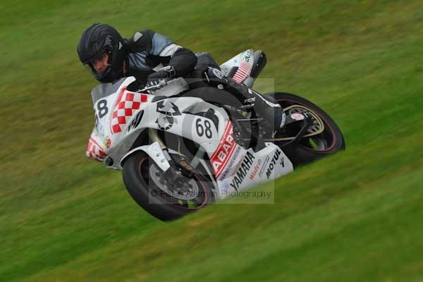 Motorcycle action photographs;cadwell;cadwell park photographs;event digital images;eventdigitalimages;motor racing louth lincolnshire;no limits trackday;peter wileman photography;trackday;trackday digital images;trackday photos