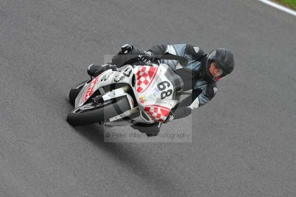 Motorcycle action photographs;cadwell;cadwell park photographs;event digital images;eventdigitalimages;motor racing louth lincolnshire;no limits trackday;peter wileman photography;trackday;trackday digital images;trackday photos