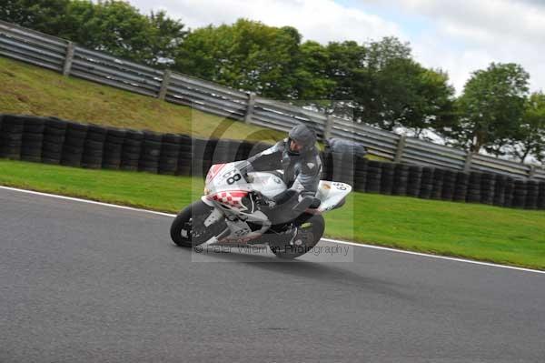 Motorcycle action photographs;cadwell;cadwell park photographs;event digital images;eventdigitalimages;motor racing louth lincolnshire;no limits trackday;peter wileman photography;trackday;trackday digital images;trackday photos