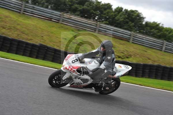 Motorcycle action photographs;cadwell;cadwell park photographs;event digital images;eventdigitalimages;motor racing louth lincolnshire;no limits trackday;peter wileman photography;trackday;trackday digital images;trackday photos