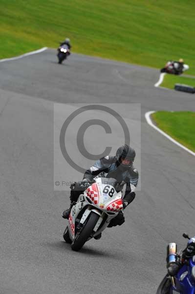 Motorcycle action photographs;cadwell;cadwell park photographs;event digital images;eventdigitalimages;motor racing louth lincolnshire;no limits trackday;peter wileman photography;trackday;trackday digital images;trackday photos