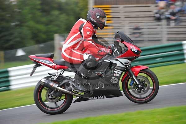 Motorcycle action photographs;cadwell;cadwell park photographs;event digital images;eventdigitalimages;motor racing louth lincolnshire;no limits trackday;peter wileman photography;trackday;trackday digital images;trackday photos