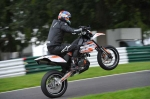 Motorcycle-action-photographs;cadwell;cadwell-park-photographs;event-digital-images;eventdigitalimages;motor-racing-louth-lincolnshire;no-limits-trackday;peter-wileman-photography;trackday;trackday-digital-images;trackday-photos