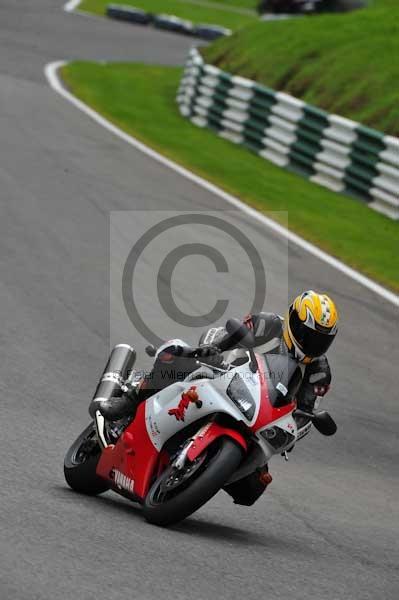 Motorcycle action photographs;cadwell;cadwell park photographs;event digital images;eventdigitalimages;motor racing louth lincolnshire;no limits trackday;peter wileman photography;trackday;trackday digital images;trackday photos