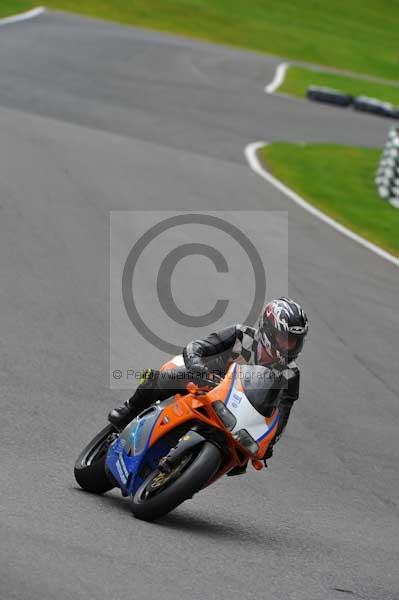 Motorcycle action photographs;cadwell;cadwell park photographs;event digital images;eventdigitalimages;motor racing louth lincolnshire;no limits trackday;peter wileman photography;trackday;trackday digital images;trackday photos