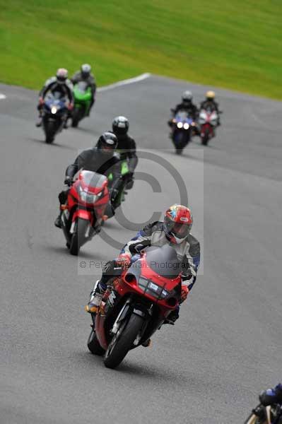 Motorcycle action photographs;cadwell;cadwell park photographs;event digital images;eventdigitalimages;motor racing louth lincolnshire;no limits trackday;peter wileman photography;trackday;trackday digital images;trackday photos