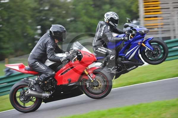 Motorcycle action photographs;cadwell;cadwell park photographs;event digital images;eventdigitalimages;motor racing louth lincolnshire;no limits trackday;peter wileman photography;trackday;trackday digital images;trackday photos