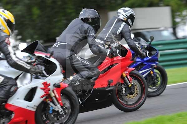 Motorcycle action photographs;cadwell;cadwell park photographs;event digital images;eventdigitalimages;motor racing louth lincolnshire;no limits trackday;peter wileman photography;trackday;trackday digital images;trackday photos