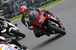 Motorcycle-action-photographs;cadwell;cadwell-park-photographs;event-digital-images;eventdigitalimages;motor-racing-louth-lincolnshire;no-limits-trackday;peter-wileman-photography;trackday;trackday-digital-images;trackday-photos