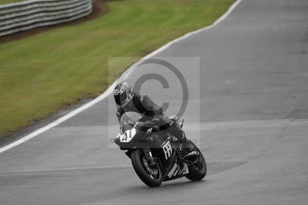 Motorcycle action photographs;event digital images;eventdigitalimages;no limits trackday;oulton park;oulton park circuit cheshire;oulton park photographs;peter wileman photography;trackday;trackday digital images;trackday photos