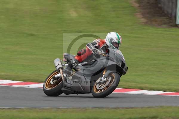 Motorcycle action photographs;event digital images;eventdigitalimages;no limits trackday;oulton park;oulton park circuit cheshire;oulton park photographs;peter wileman photography;trackday;trackday digital images;trackday photos