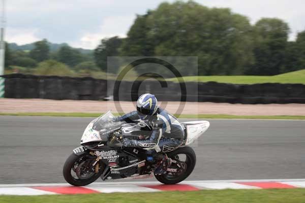 Motorcycle action photographs;event digital images;eventdigitalimages;no limits trackday;oulton park;oulton park circuit cheshire;oulton park photographs;peter wileman photography;trackday;trackday digital images;trackday photos