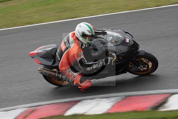 Motorcycle action photographs;event digital images;eventdigitalimages;no limits trackday;oulton park;oulton park circuit cheshire;oulton park photographs;peter wileman photography;trackday;trackday digital images;trackday photos