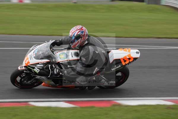 Motorcycle action photographs;event digital images;eventdigitalimages;no limits trackday;oulton park;oulton park circuit cheshire;oulton park photographs;peter wileman photography;trackday;trackday digital images;trackday photos