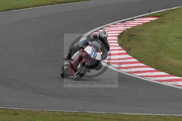 Motorcycle action photographs;event digital images;eventdigitalimages;no limits trackday;oulton park;oulton park circuit cheshire;oulton park photographs;peter wileman photography;trackday;trackday digital images;trackday photos