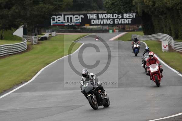 Motorcycle action photographs;event digital images;eventdigitalimages;no limits trackday;oulton park;oulton park circuit cheshire;oulton park photographs;peter wileman photography;trackday;trackday digital images;trackday photos