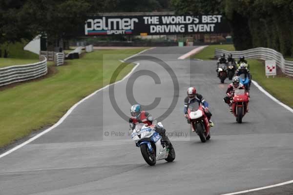 Motorcycle action photographs;event digital images;eventdigitalimages;no limits trackday;oulton park;oulton park circuit cheshire;oulton park photographs;peter wileman photography;trackday;trackday digital images;trackday photos