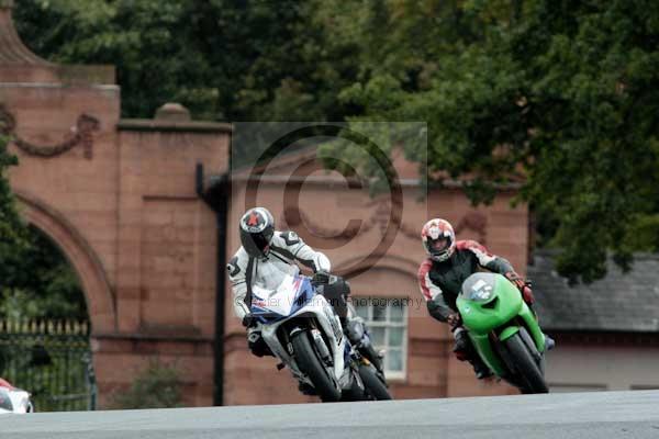 Motorcycle action photographs;event digital images;eventdigitalimages;no limits trackday;oulton park;oulton park circuit cheshire;oulton park photographs;peter wileman photography;trackday;trackday digital images;trackday photos