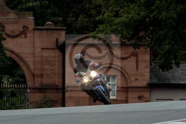 Motorcycle action photographs;event digital images;eventdigitalimages;no limits trackday;oulton park;oulton park circuit cheshire;oulton park photographs;peter wileman photography;trackday;trackday digital images;trackday photos