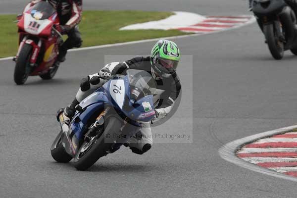 Motorcycle action photographs;event digital images;eventdigitalimages;no limits trackday;oulton park;oulton park circuit cheshire;oulton park photographs;peter wileman photography;trackday;trackday digital images;trackday photos