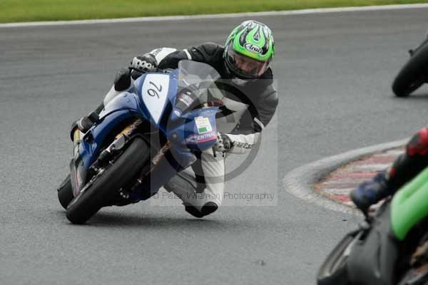 Motorcycle action photographs;event digital images;eventdigitalimages;no limits trackday;oulton park;oulton park circuit cheshire;oulton park photographs;peter wileman photography;trackday;trackday digital images;trackday photos