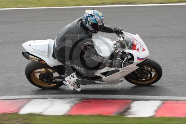 Motorcycle action photographs;event digital images;eventdigitalimages;no limits trackday;oulton park;oulton park circuit cheshire;oulton park photographs;peter wileman photography;trackday;trackday digital images;trackday photos