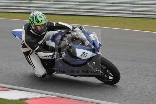 Motorcycle action photographs;event digital images;eventdigitalimages;no limits trackday;oulton park;oulton park circuit cheshire;oulton park photographs;peter wileman photography;trackday;trackday digital images;trackday photos