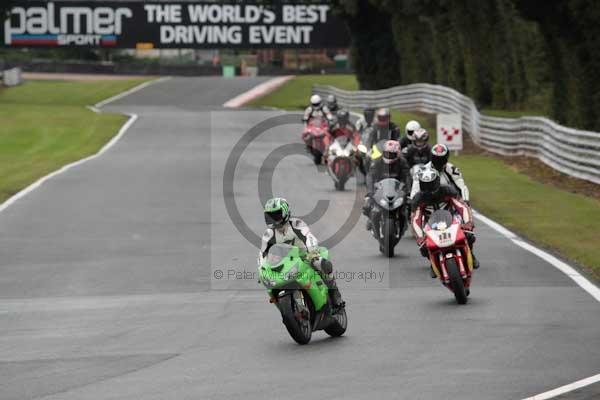 Motorcycle action photographs;event digital images;eventdigitalimages;no limits trackday;oulton park;oulton park circuit cheshire;oulton park photographs;peter wileman photography;trackday;trackday digital images;trackday photos