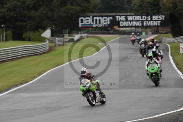 Motorcycle action photographs;event digital images;eventdigitalimages;no limits trackday;oulton park;oulton park circuit cheshire;oulton park photographs;peter wileman photography;trackday;trackday digital images;trackday photos